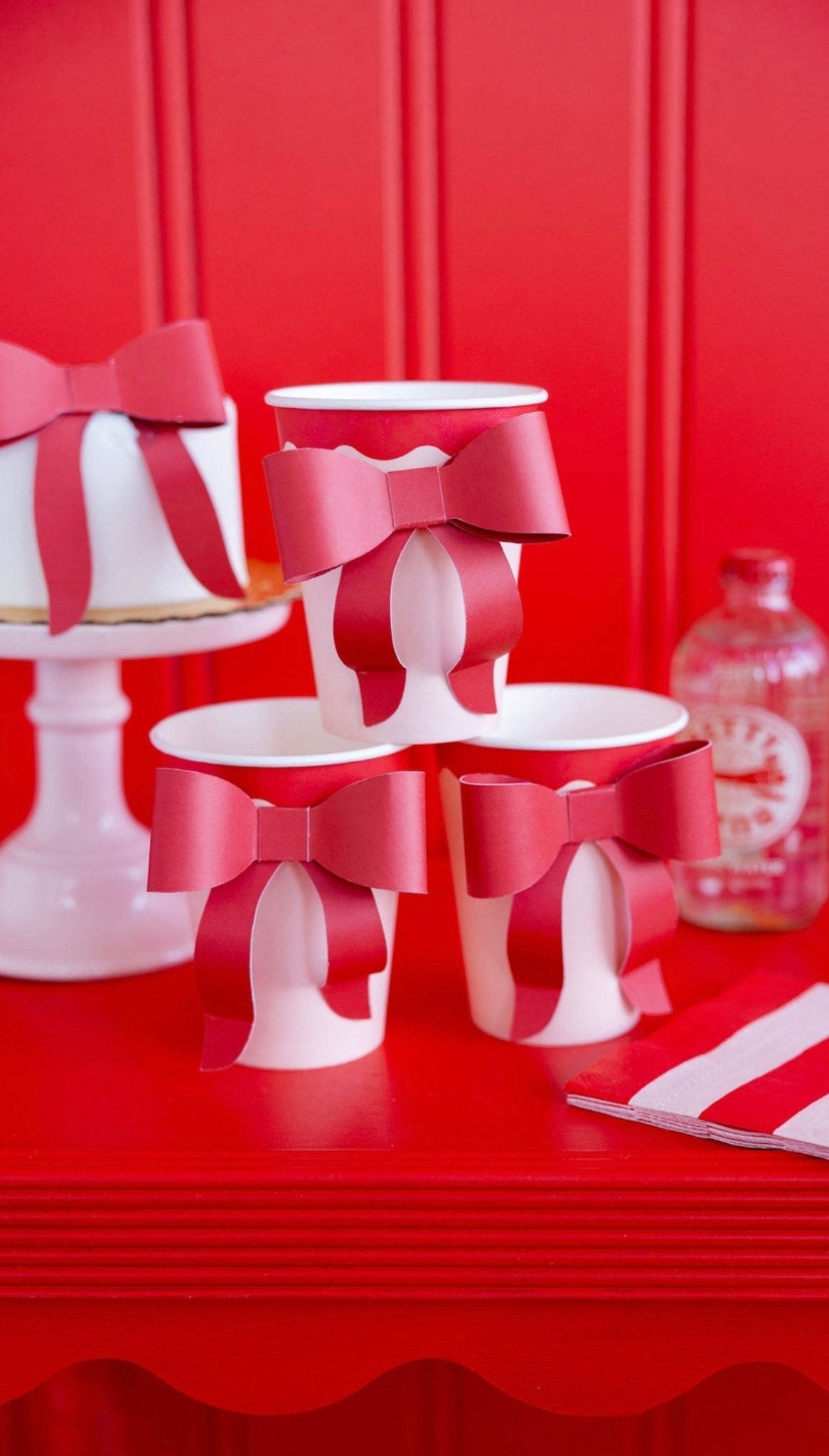 Coquette Bow Party Cups - Stesha Party