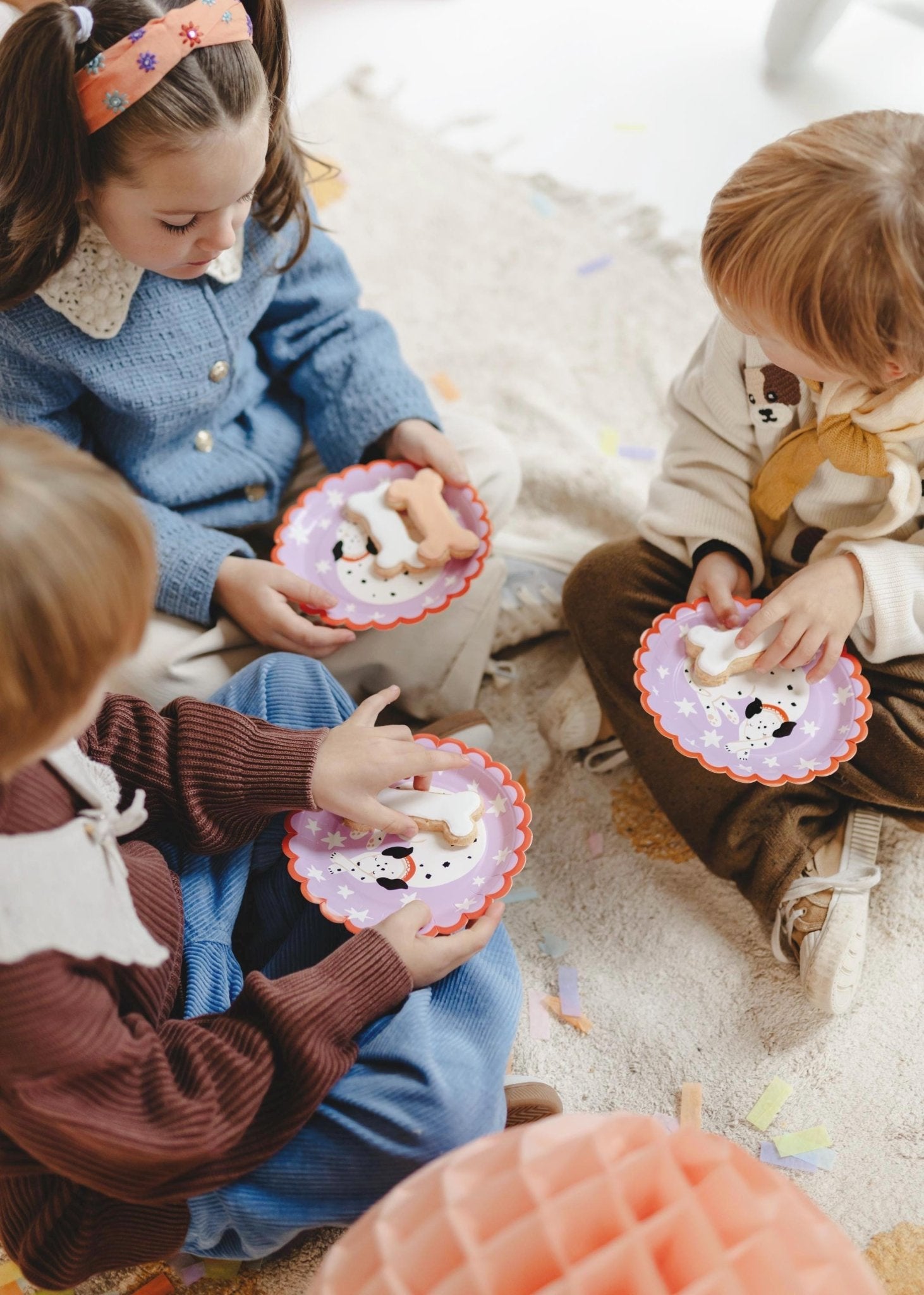 Dalmatian Cake Plates 6ct - Stesha Party