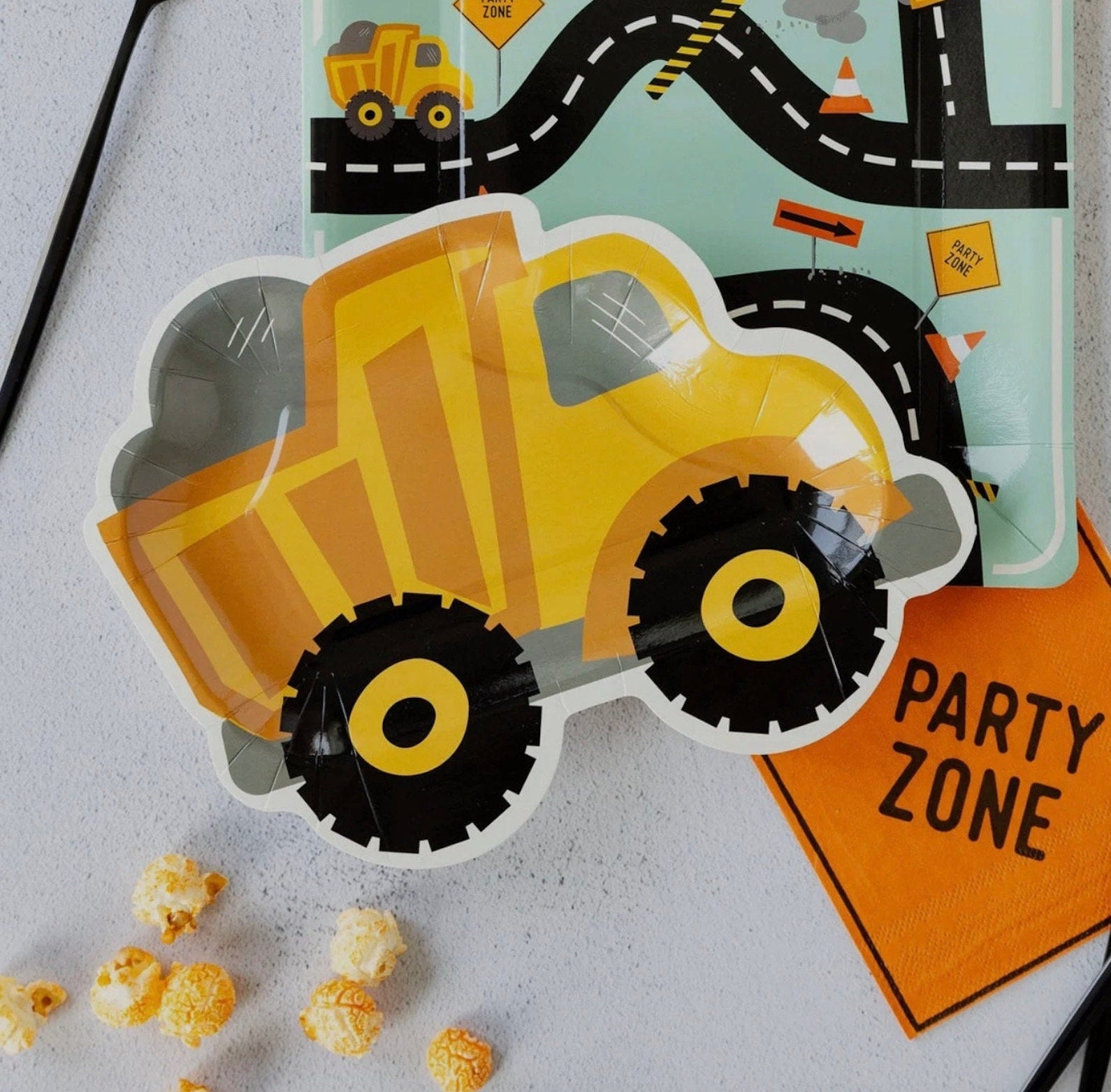 Dump Truck Party Plates - Stesha Party