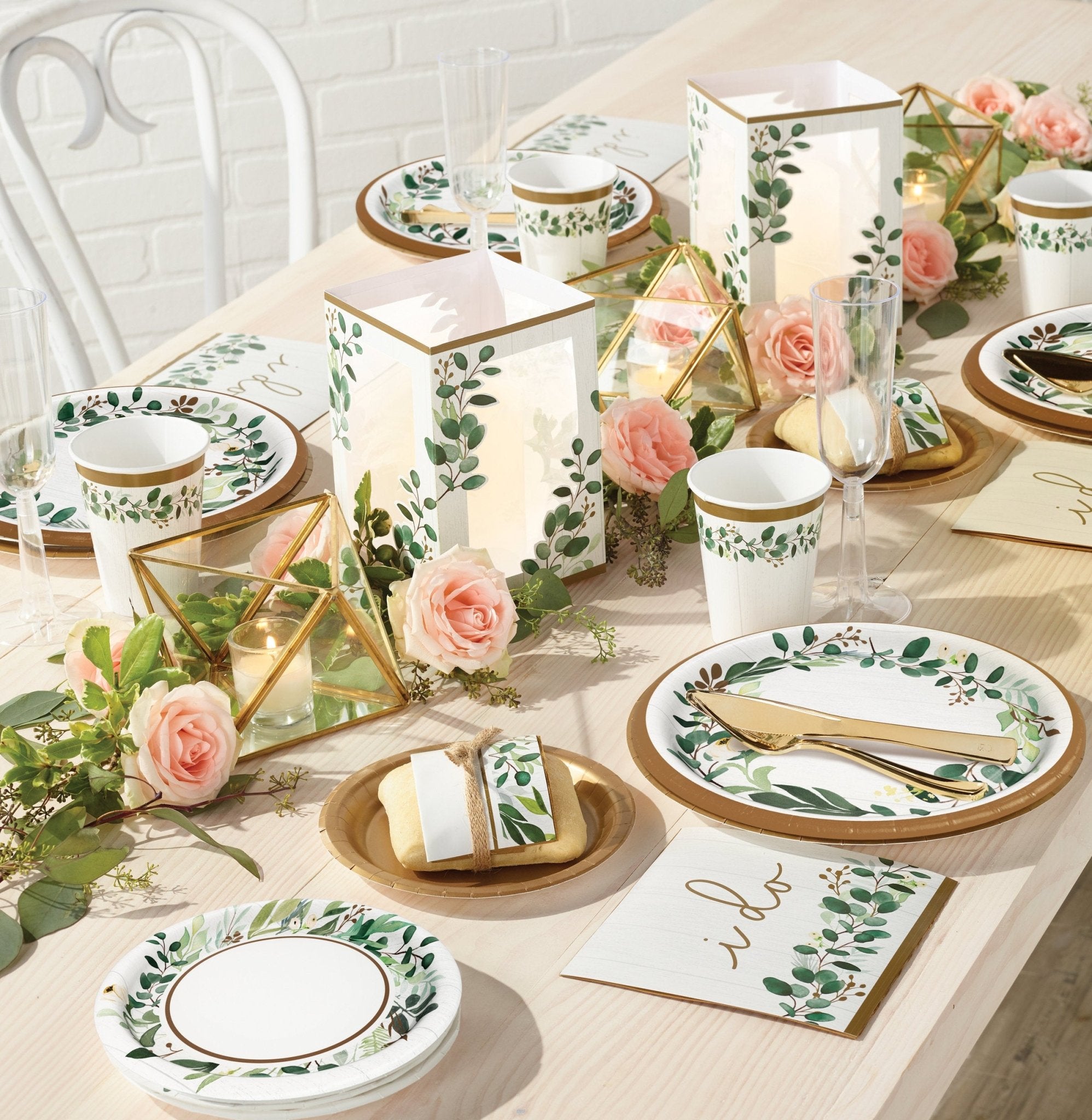 Eucalyptus Party Plates - Stesha Party