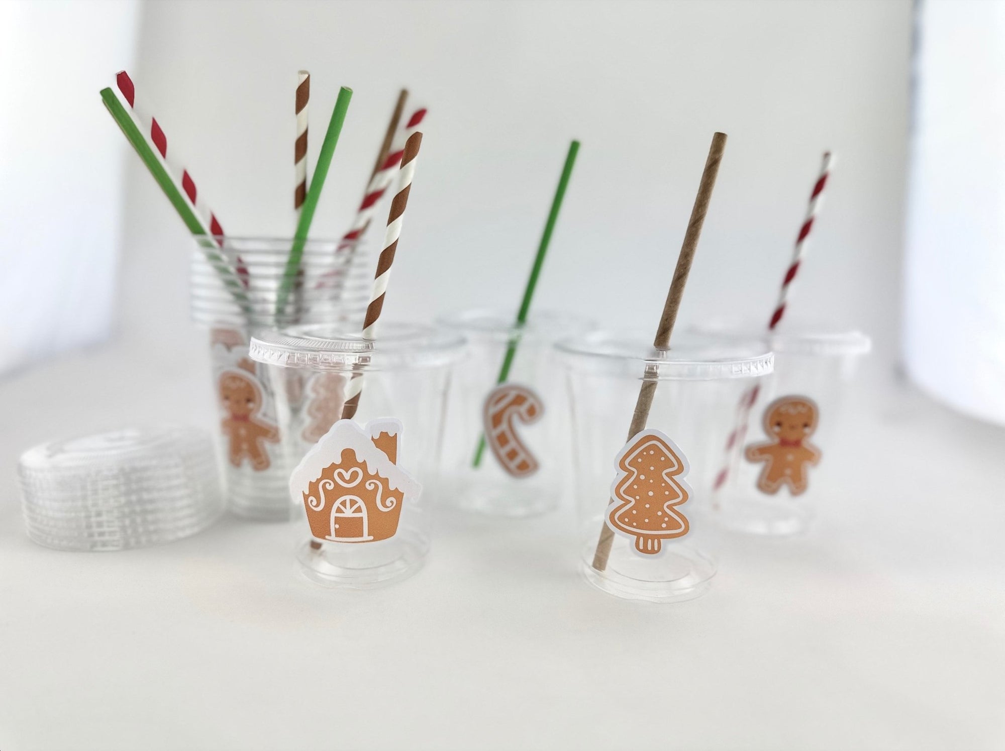 Gingerbread Cookie Plastic Cups - Stesha Party