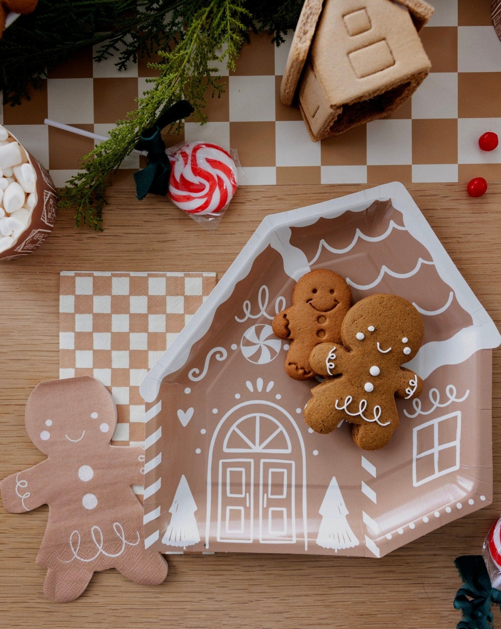 Gingerbread Girl Party Napkins - Stesha Party