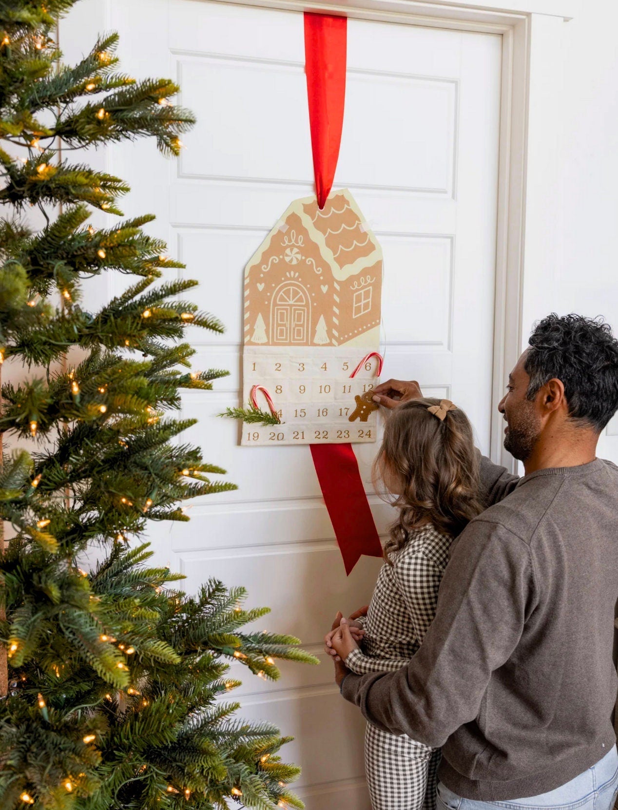 Gingerbread House Advent Calendar - Stesha Party