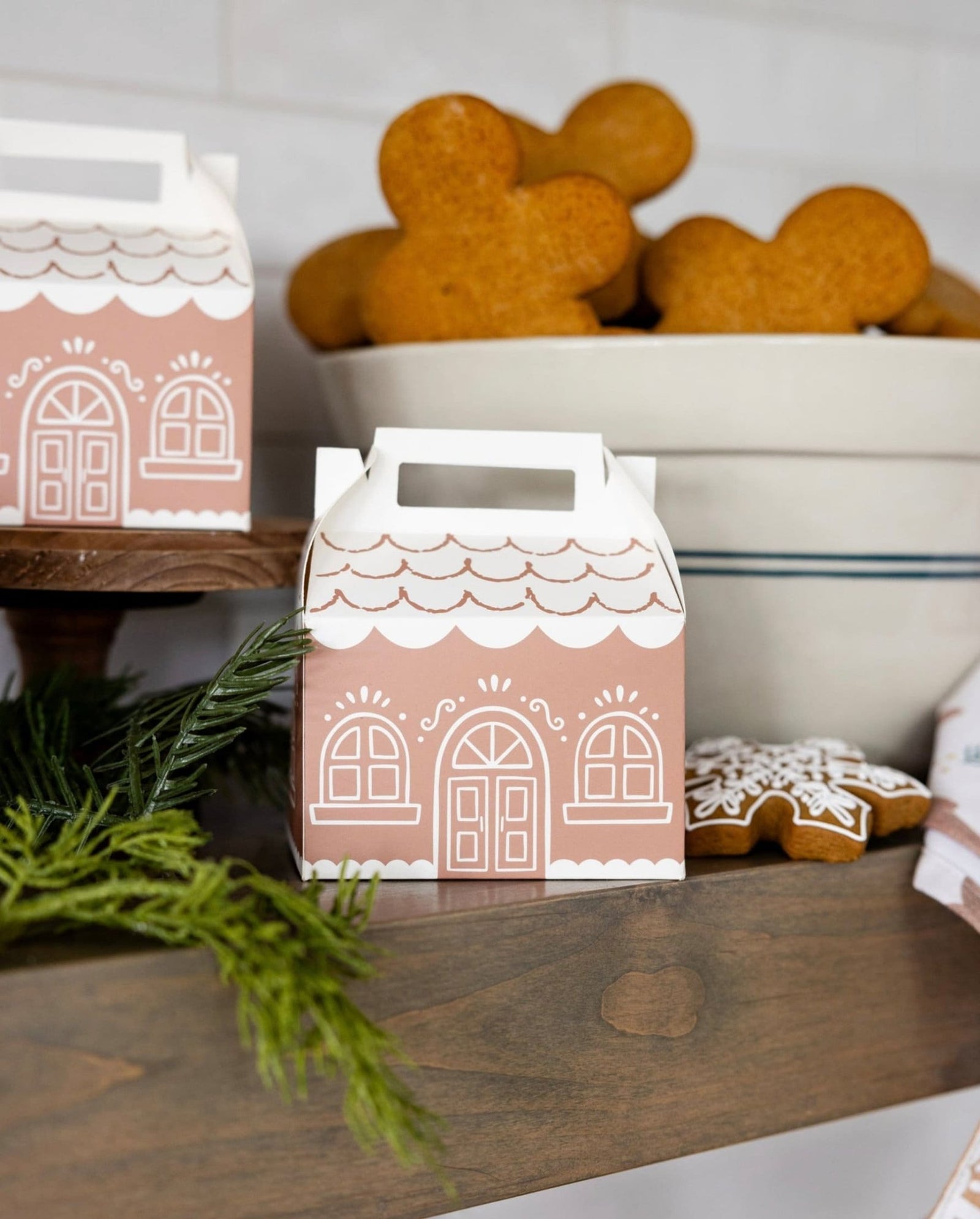 Gingerbread House Treat Boxes - Stesha Party