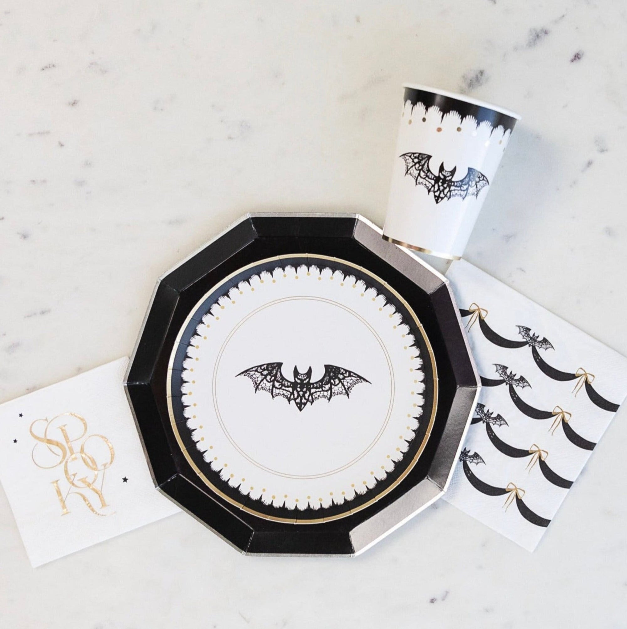 Lacy Bat Halloween Plates - Stesha Party