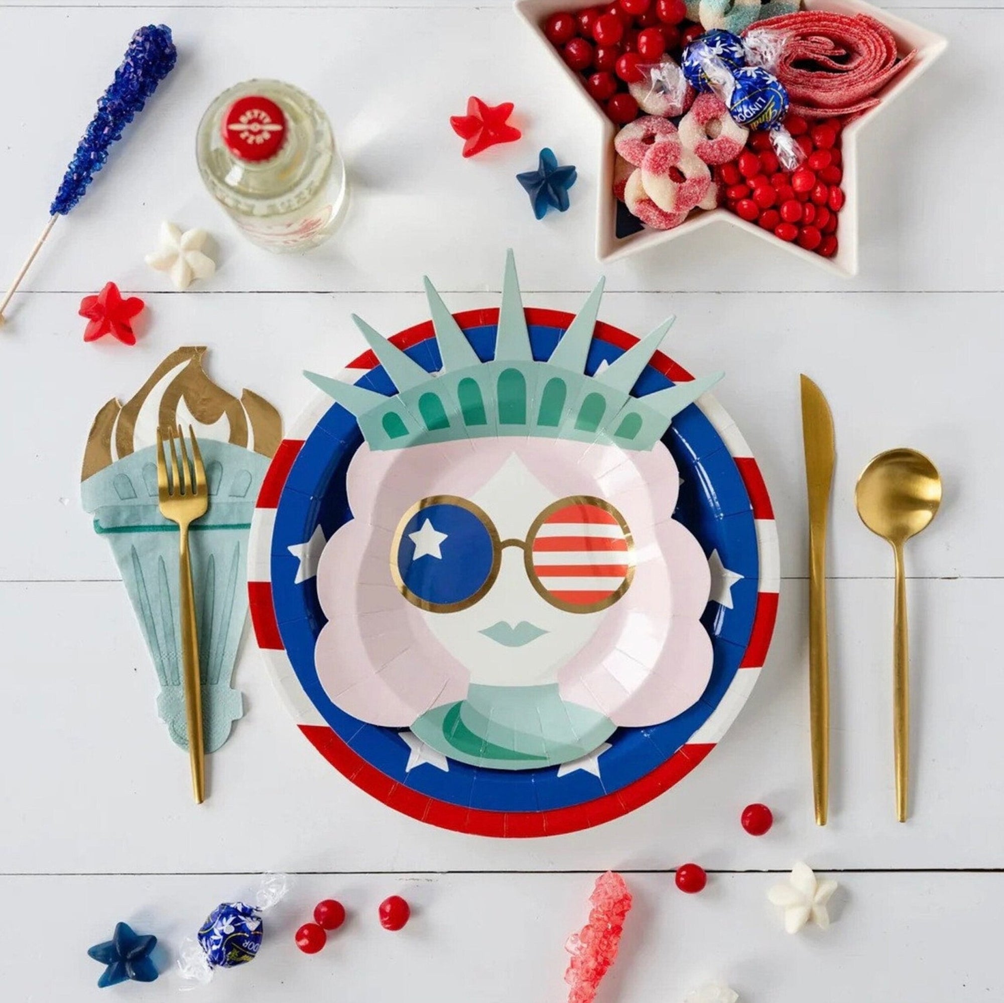 Lady Liberty Paper Plates - Stesha Party