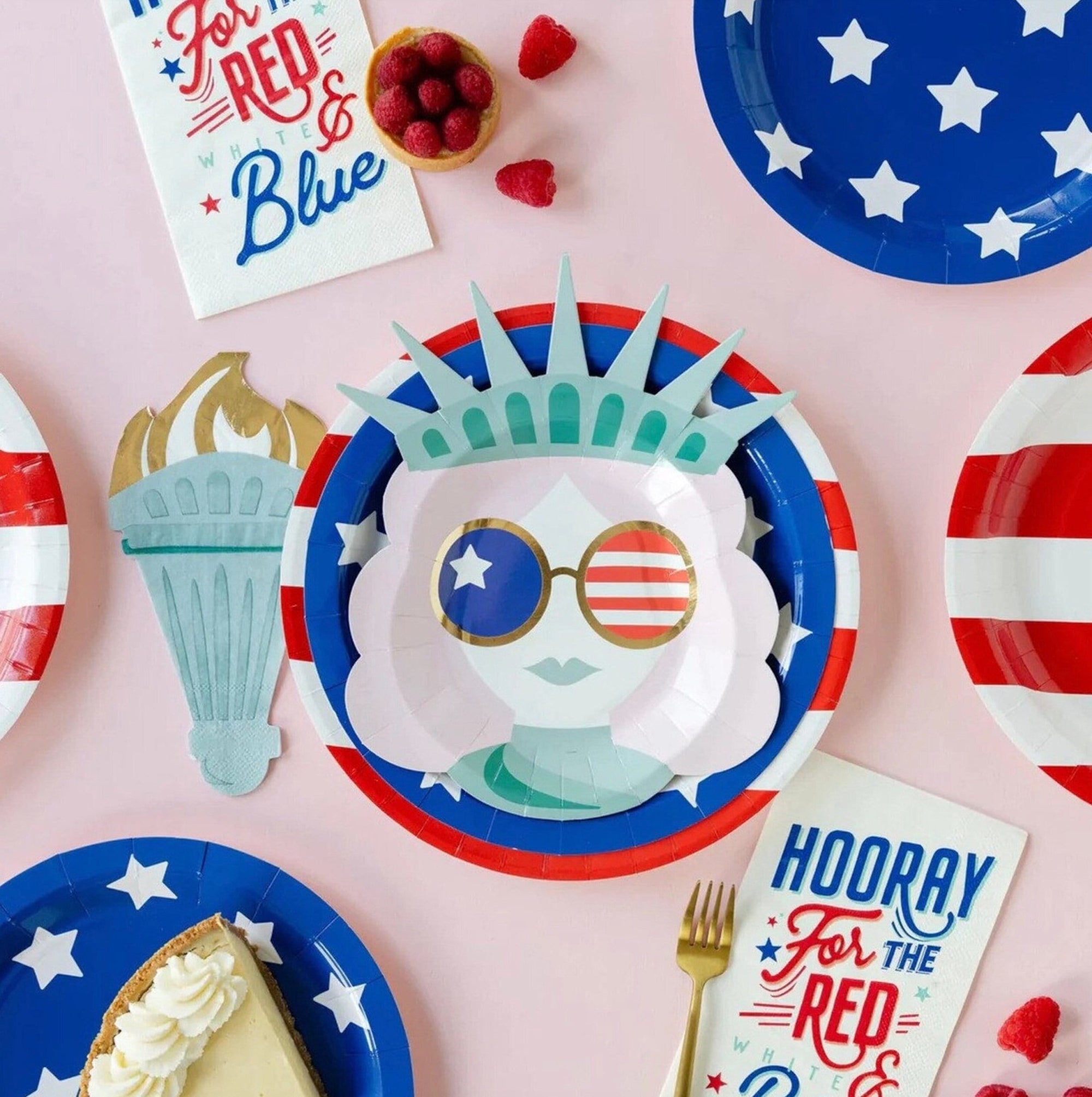 Lady Liberty Torch Napkins - Stesha Party