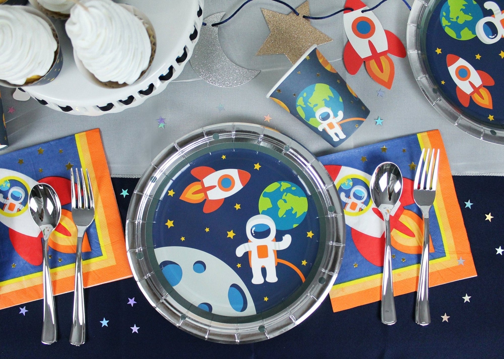 Outer Space Party Plates - Stesha Party