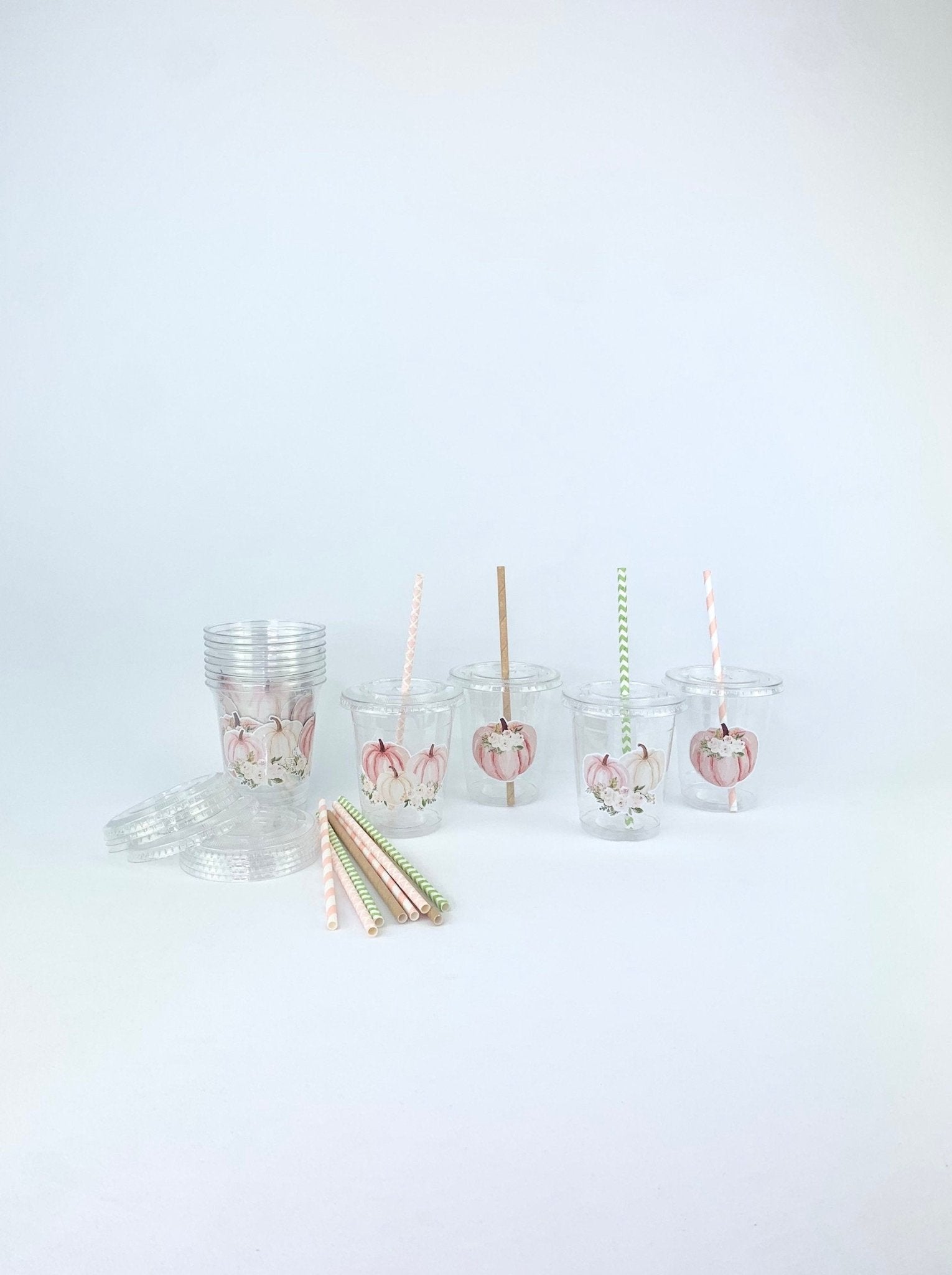 Pink Pumpkin Cups with Lids & Straws - Stesha Party