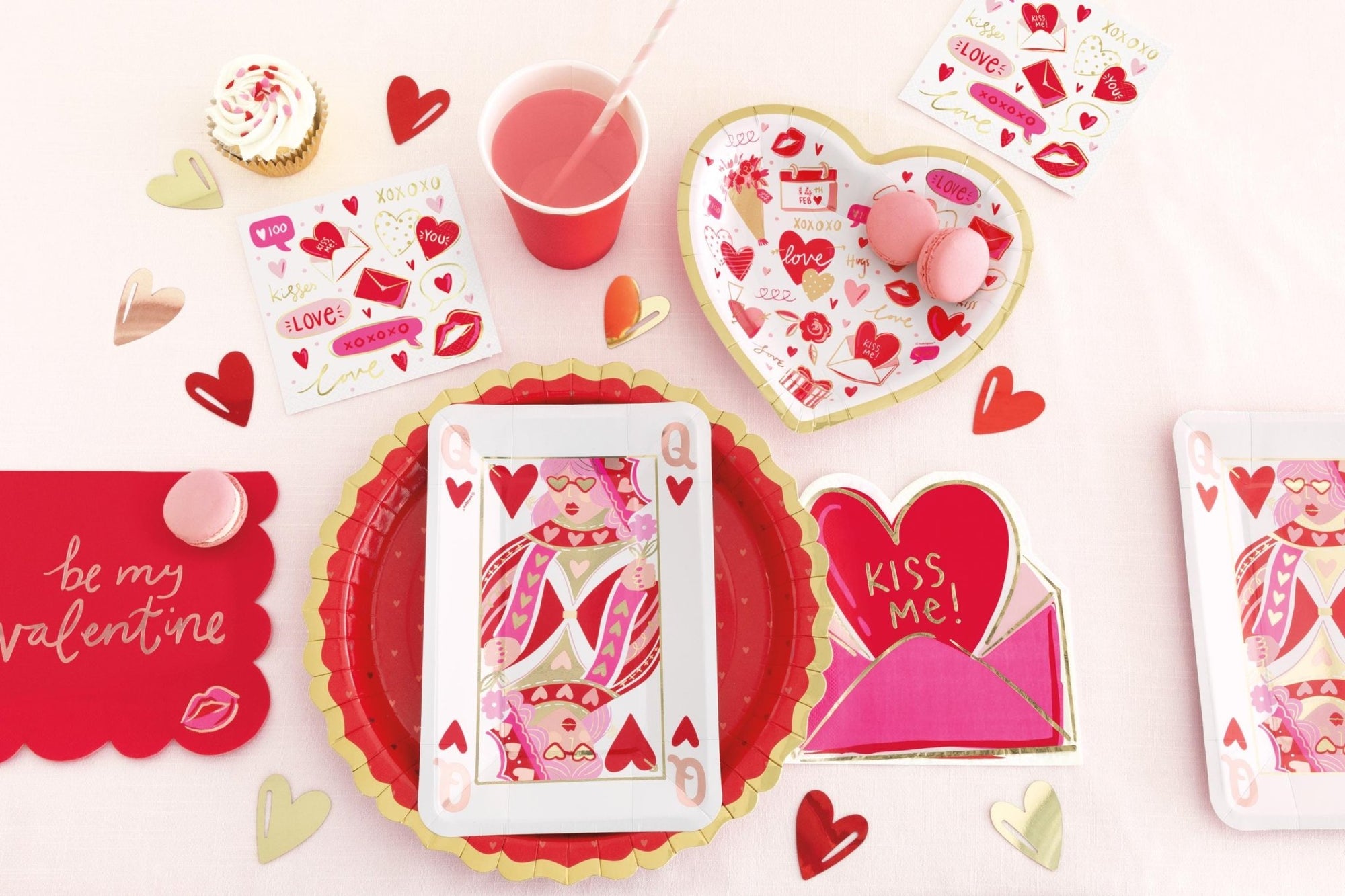 Red & Gold Party Cups - Stesha Party