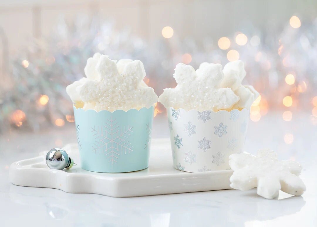 Snowflake Baking Cups - Stesha Party