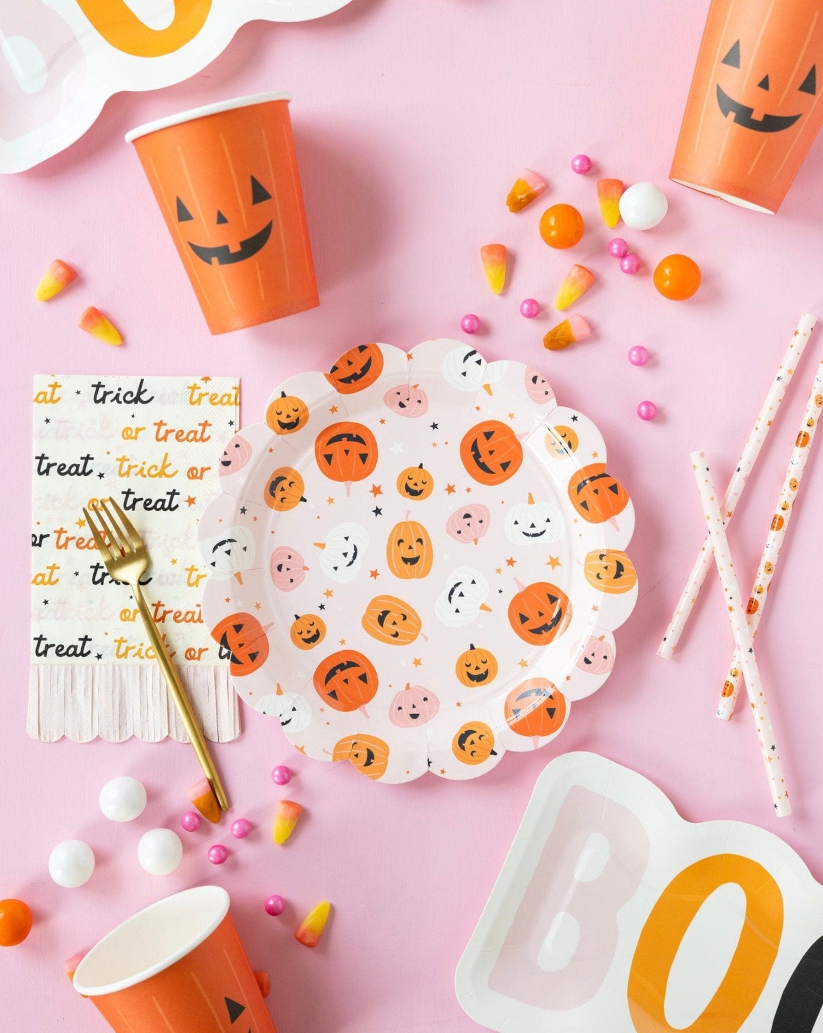 Trick or Treat Party Napkins - Stesha Party