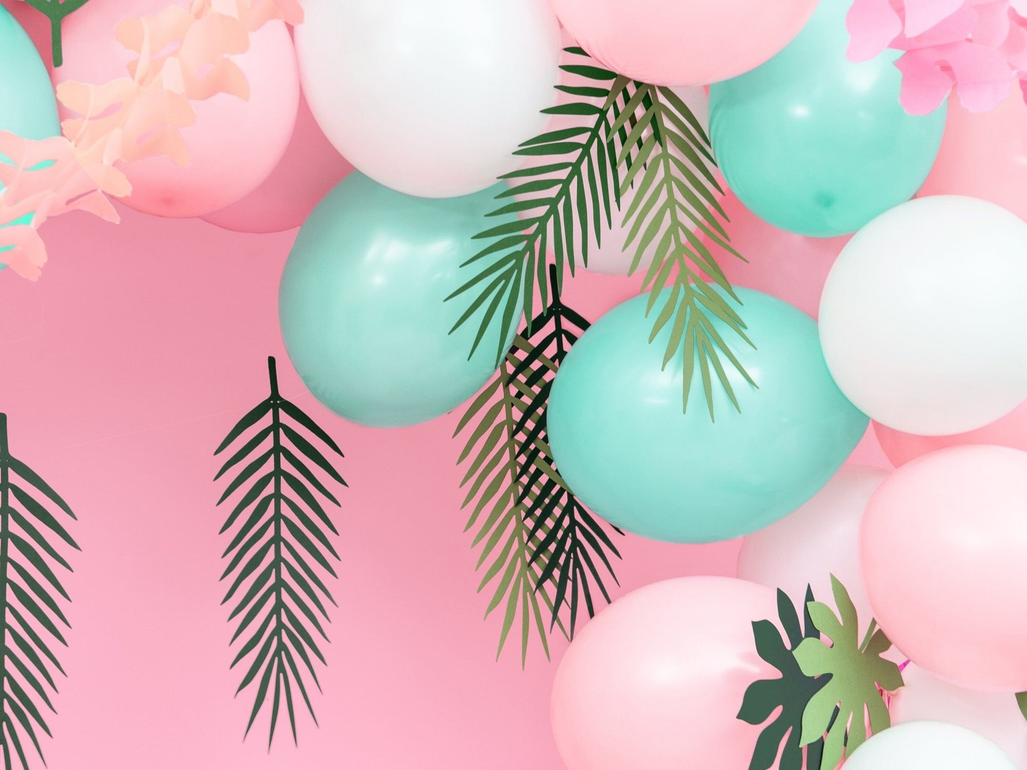 Tropical Leaf Paper Garland - Stesha Party