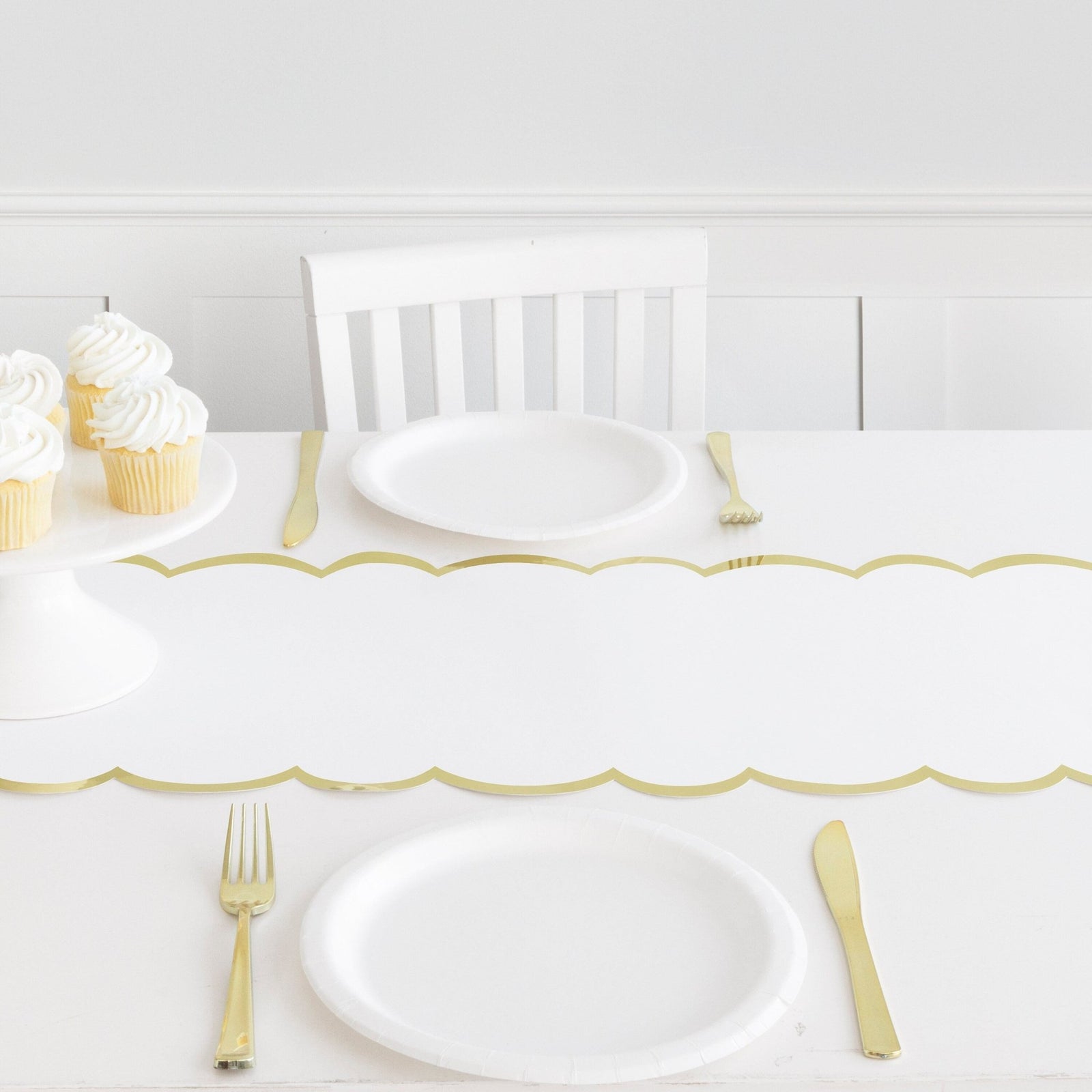 White & Gold Scalloped Paper Table Runner - Stesha Party