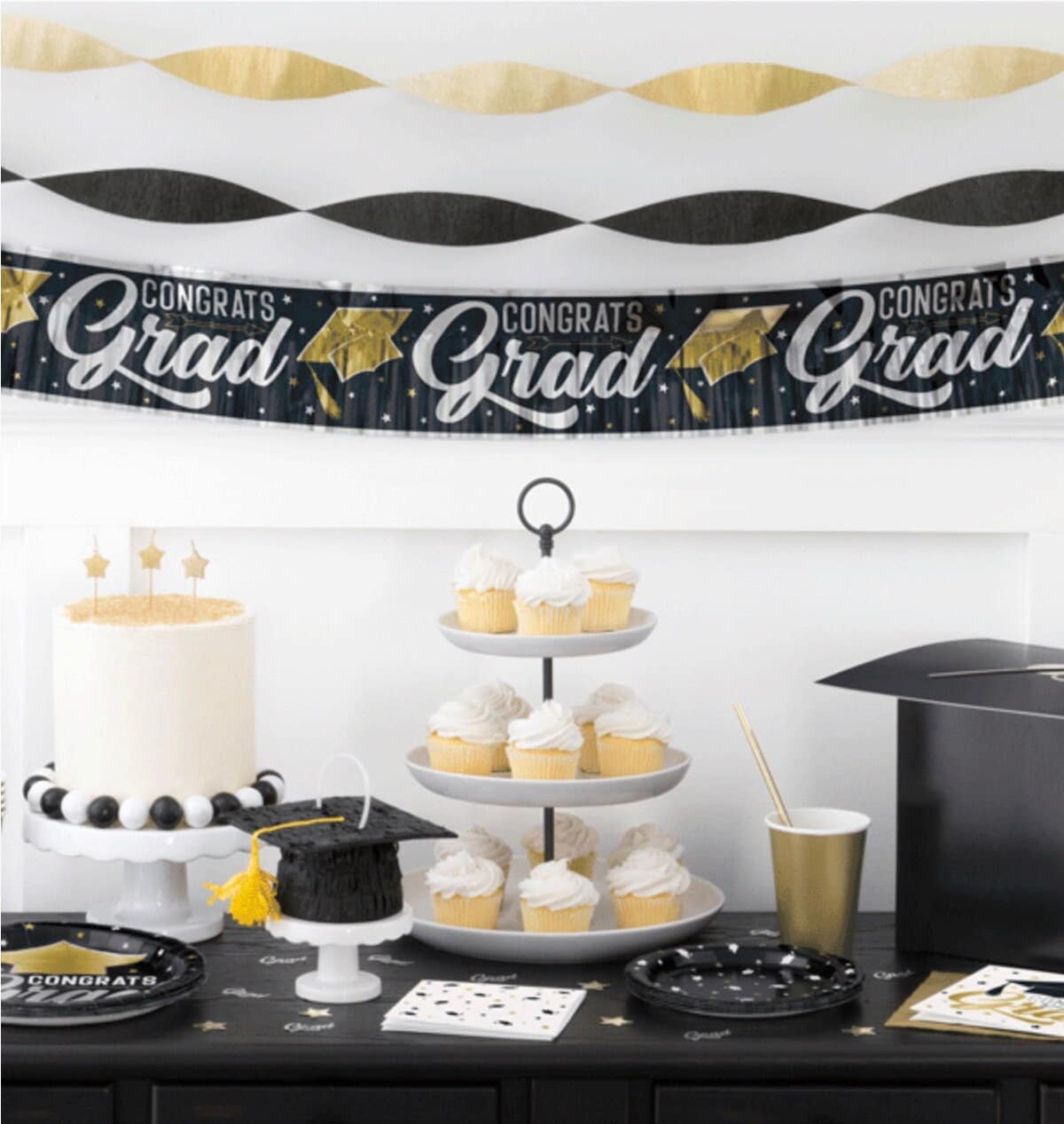 Black &amp; Gold Graduation Fringe Banner - Stesha Party