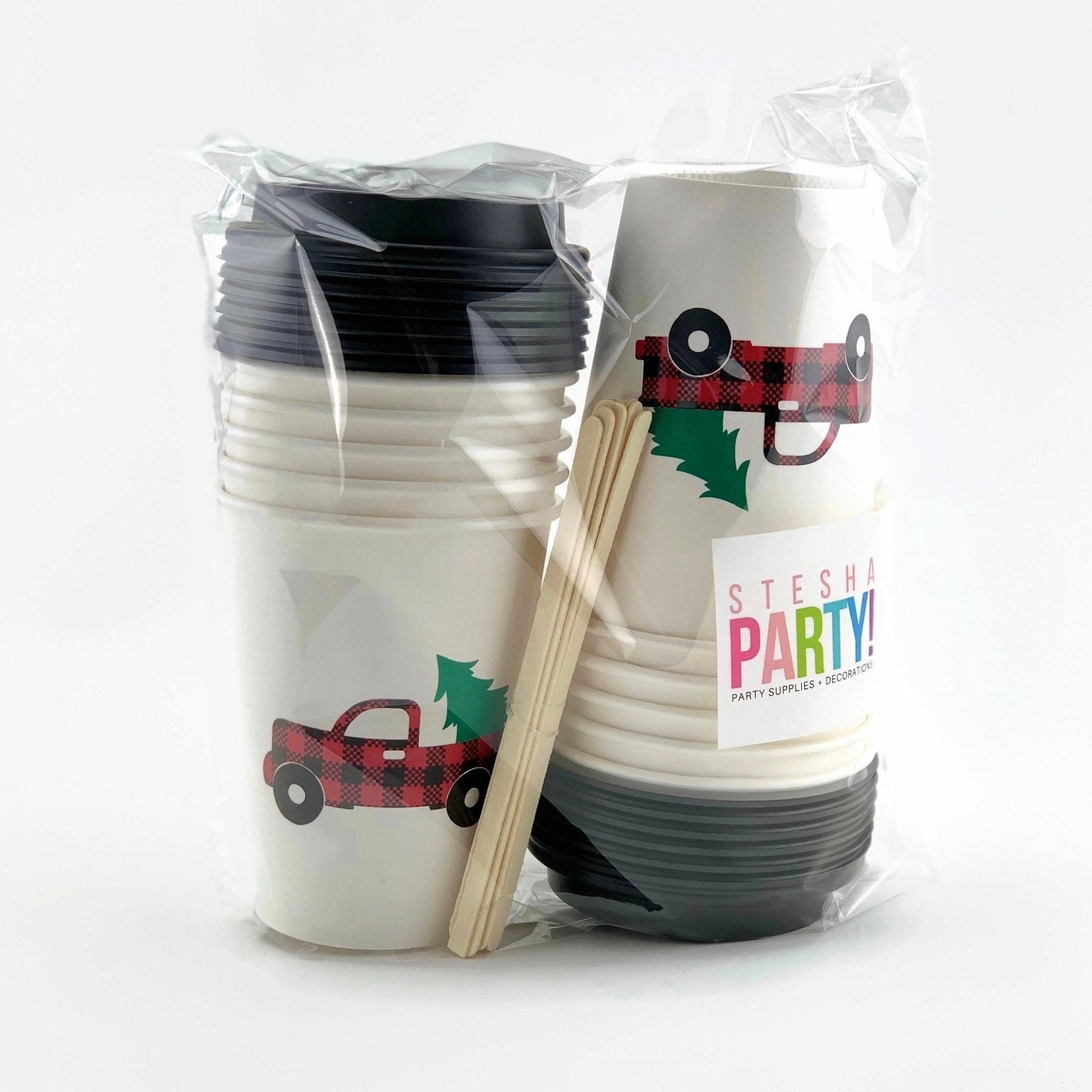 https://www.steshaparty.com/cdn/shop/products/buffalo-plaid-christmas-truck-paper-cups-141845_5000x.jpg?v=1691025285