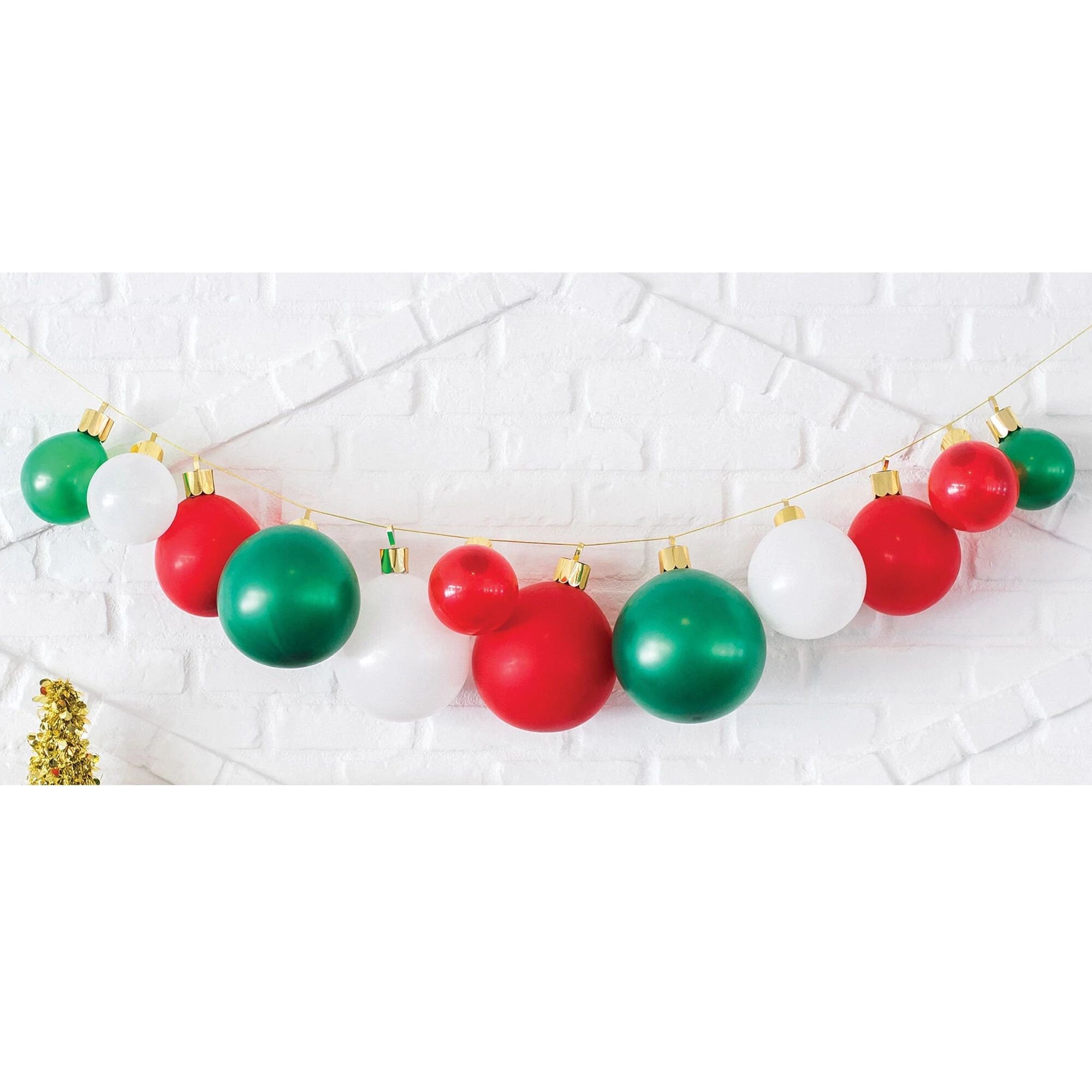 Christmas Ornament Balloon Party Garland - Stesha Party