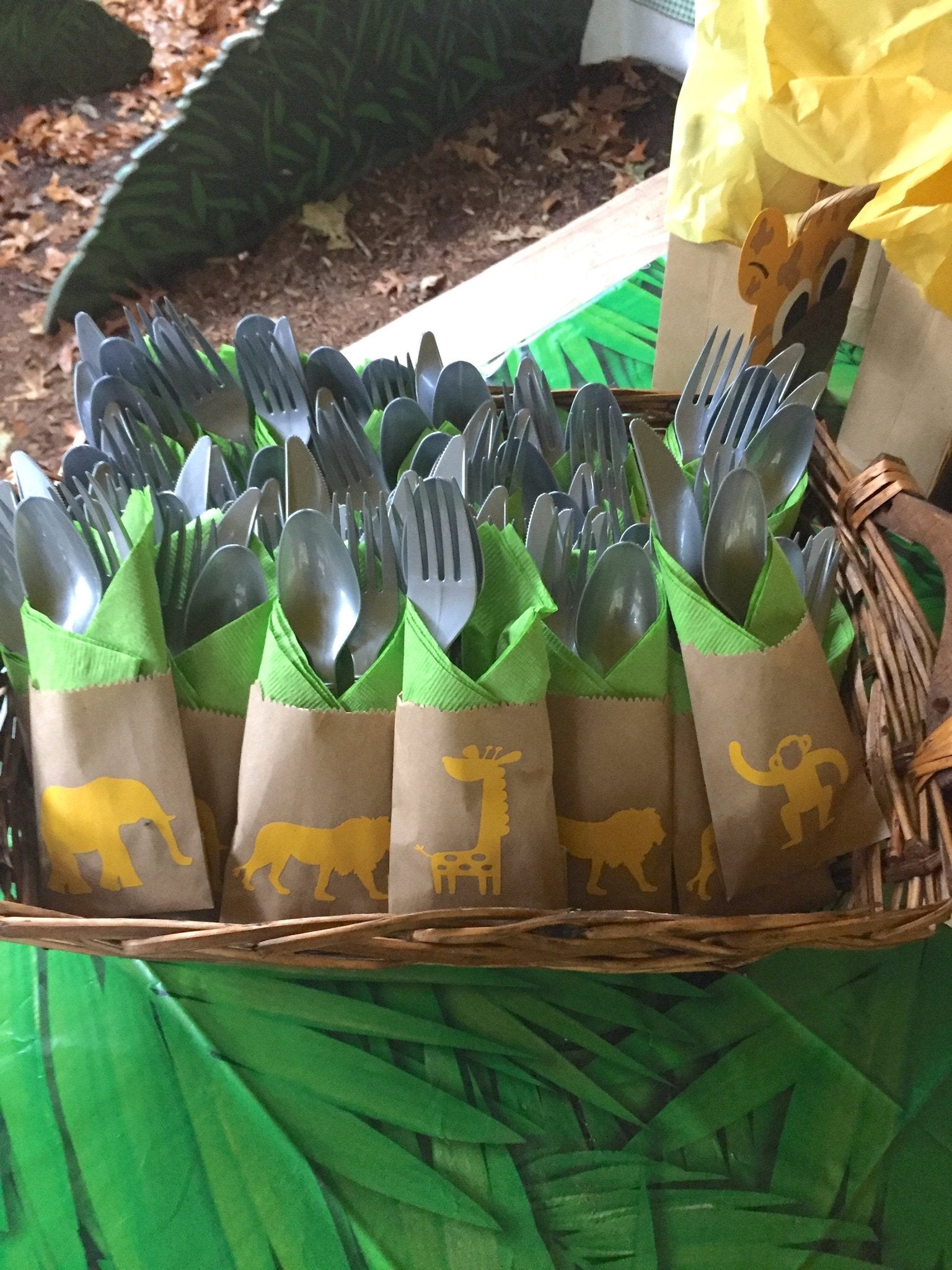 Cutlery Bags For Zoo Party - Stesha Party