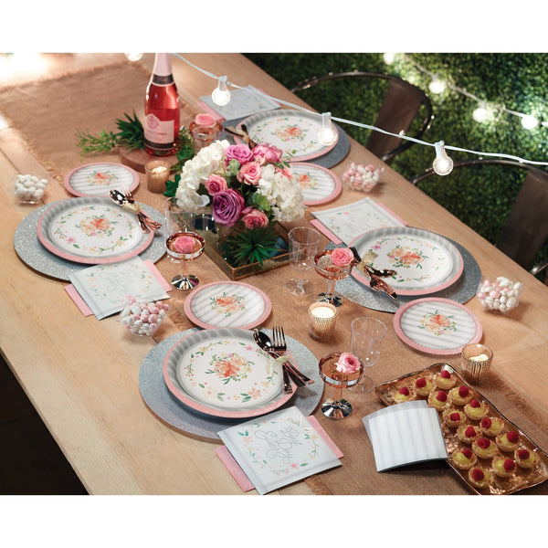 https://www.steshaparty.com/cdn/shop/products/farmhouse-floral-cake-plates-502213_600x.jpg?v=1691026659