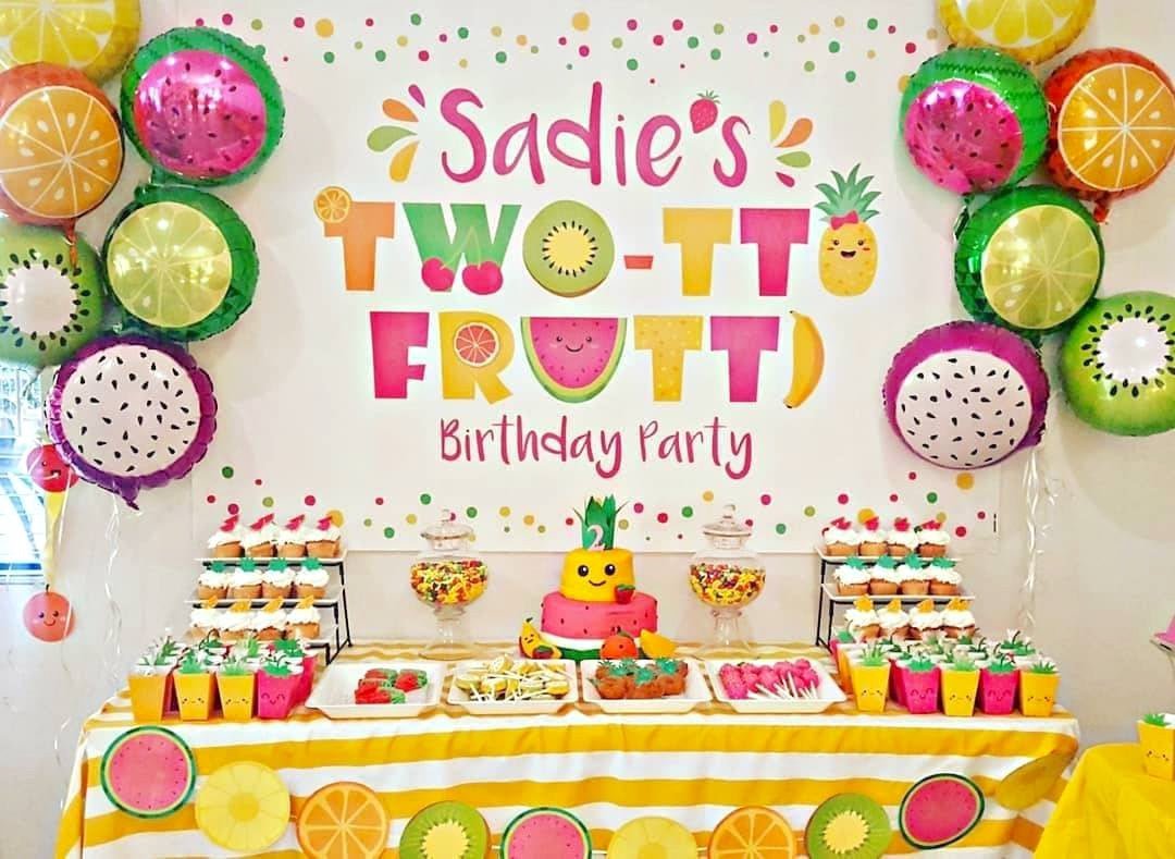 Bee Party Decorations - Stesha Party - 1st birthday girl, birthday