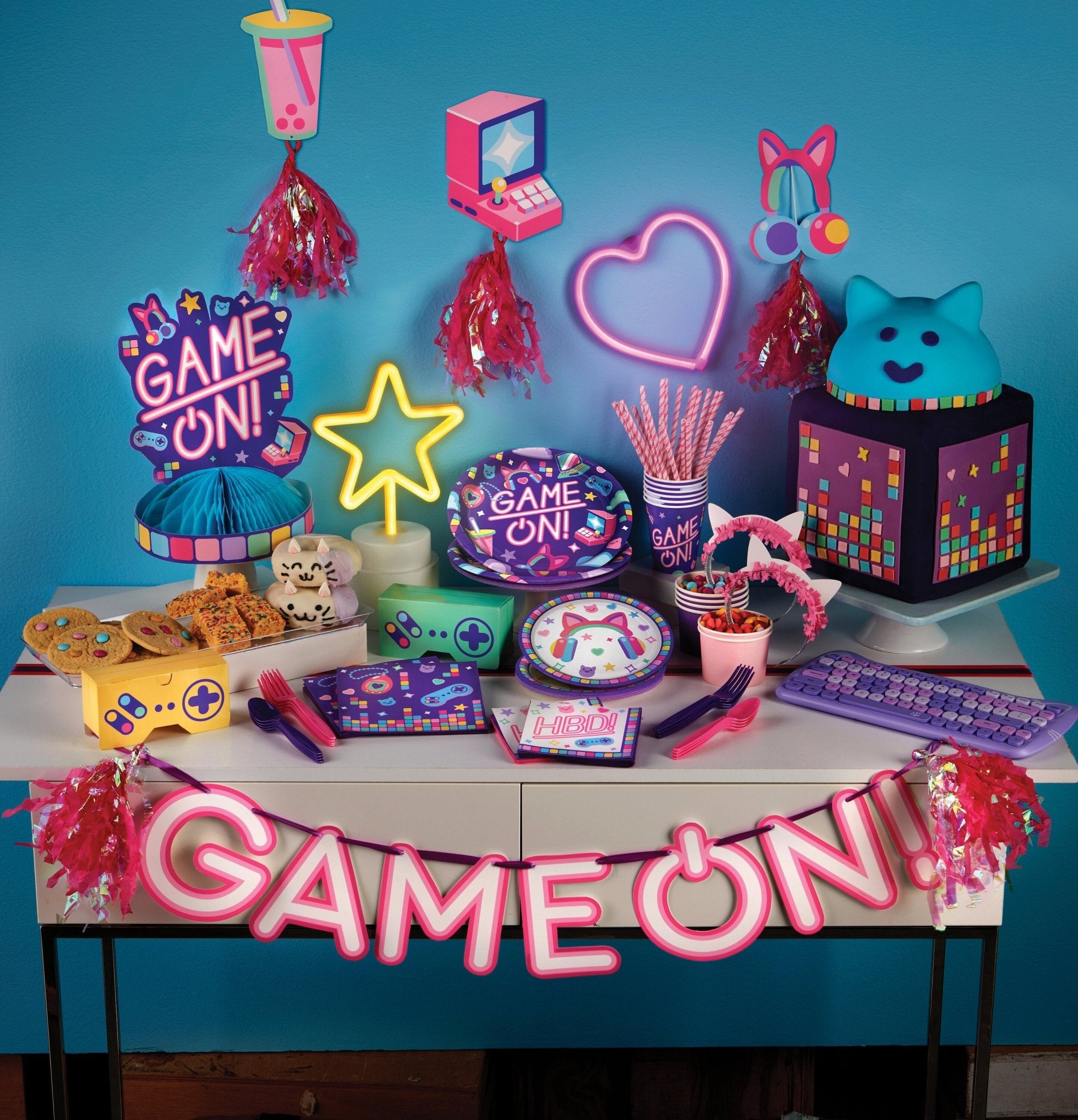 Girl Gamer Birthday Napkins - Stesha Party