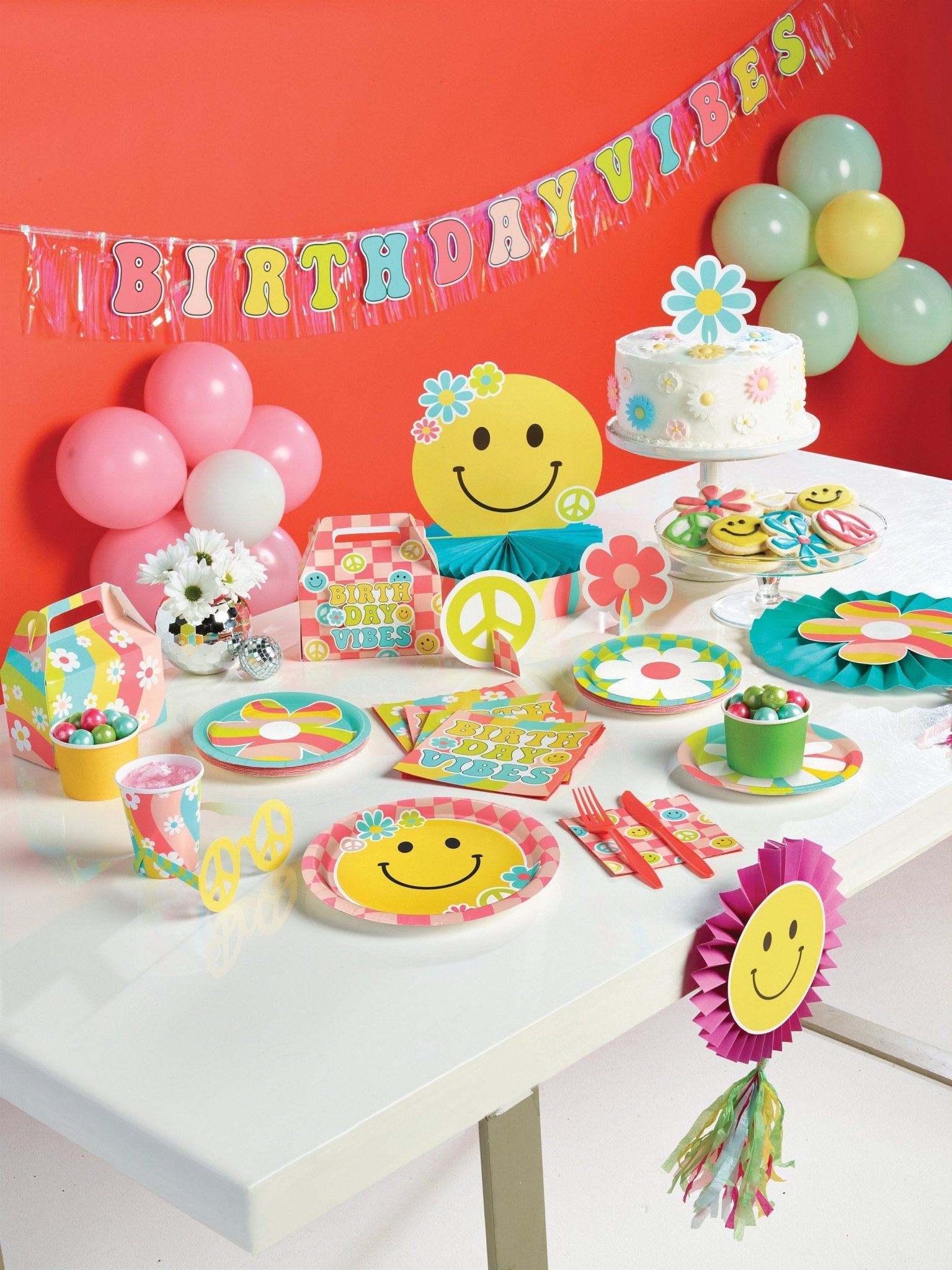 Groovy Flower Party Plates - Stesha Party