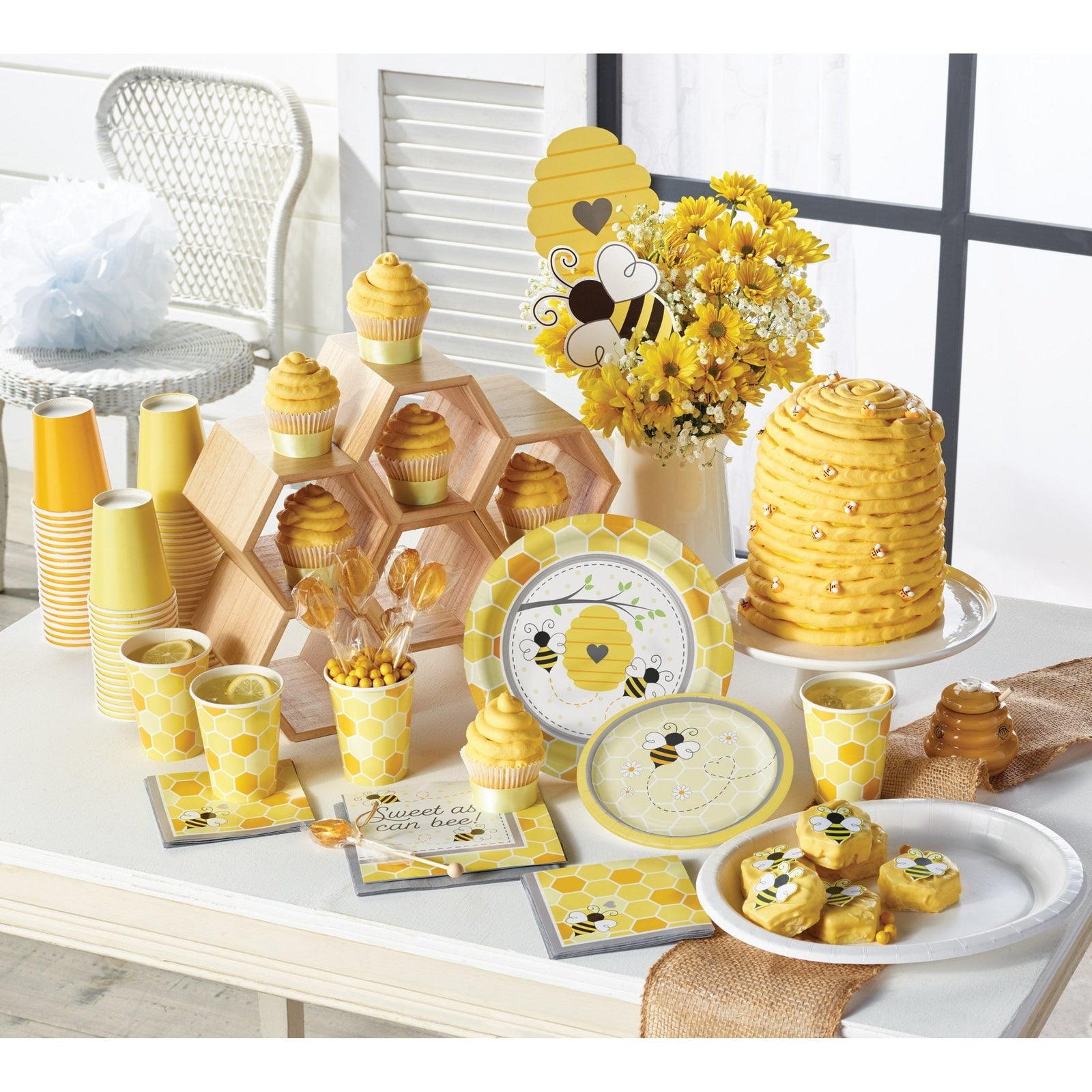 Honey Bee Party Napkins - Stesha Party