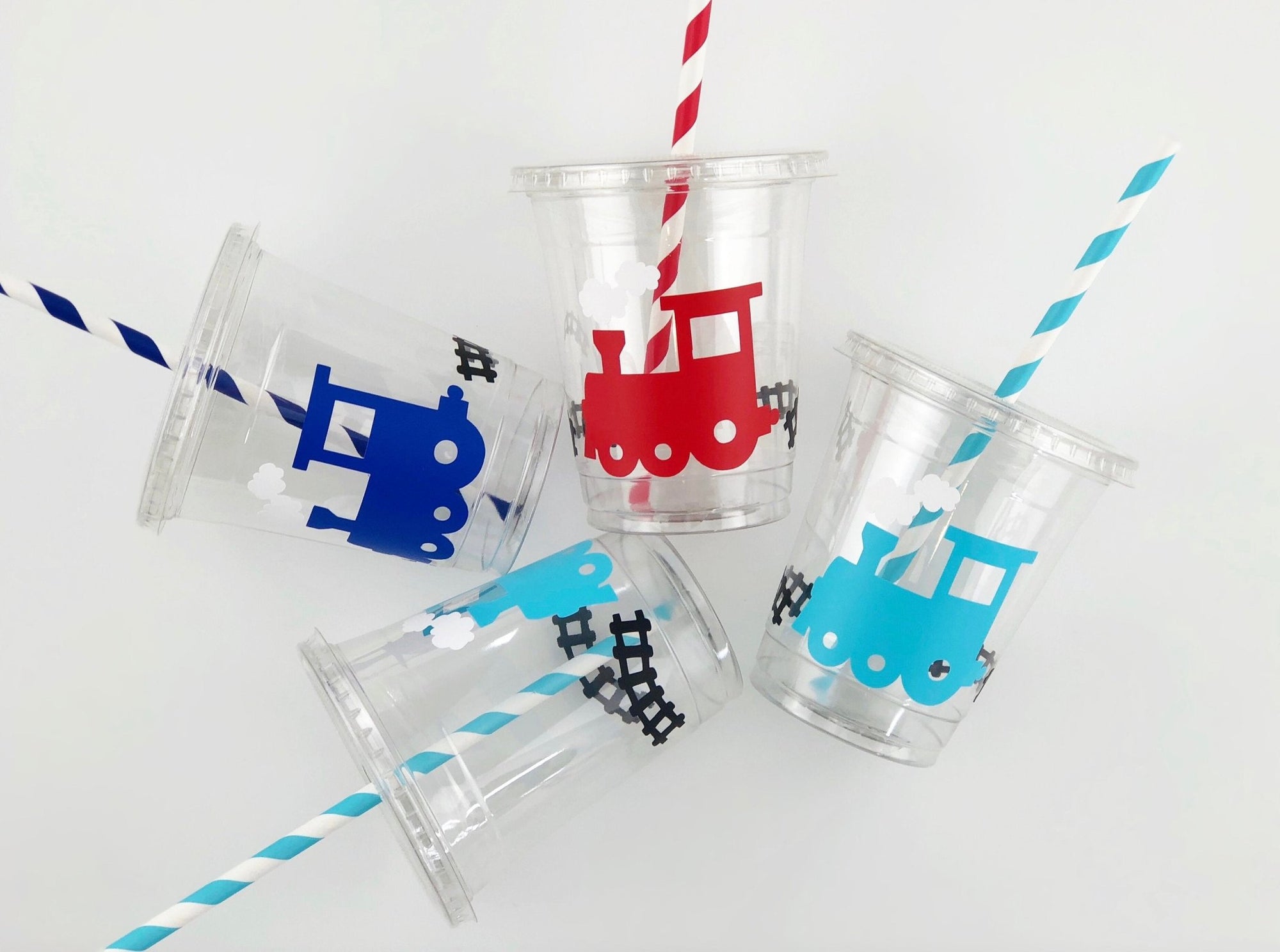 Lidded Train Party Cups - Stesha Party