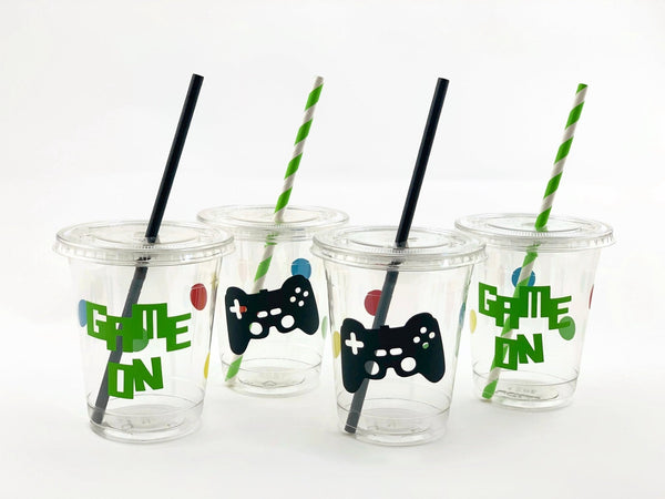 https://www.steshaparty.com/cdn/shop/products/lidded-video-game-party-cups-592016_600x.jpg?v=1691027043