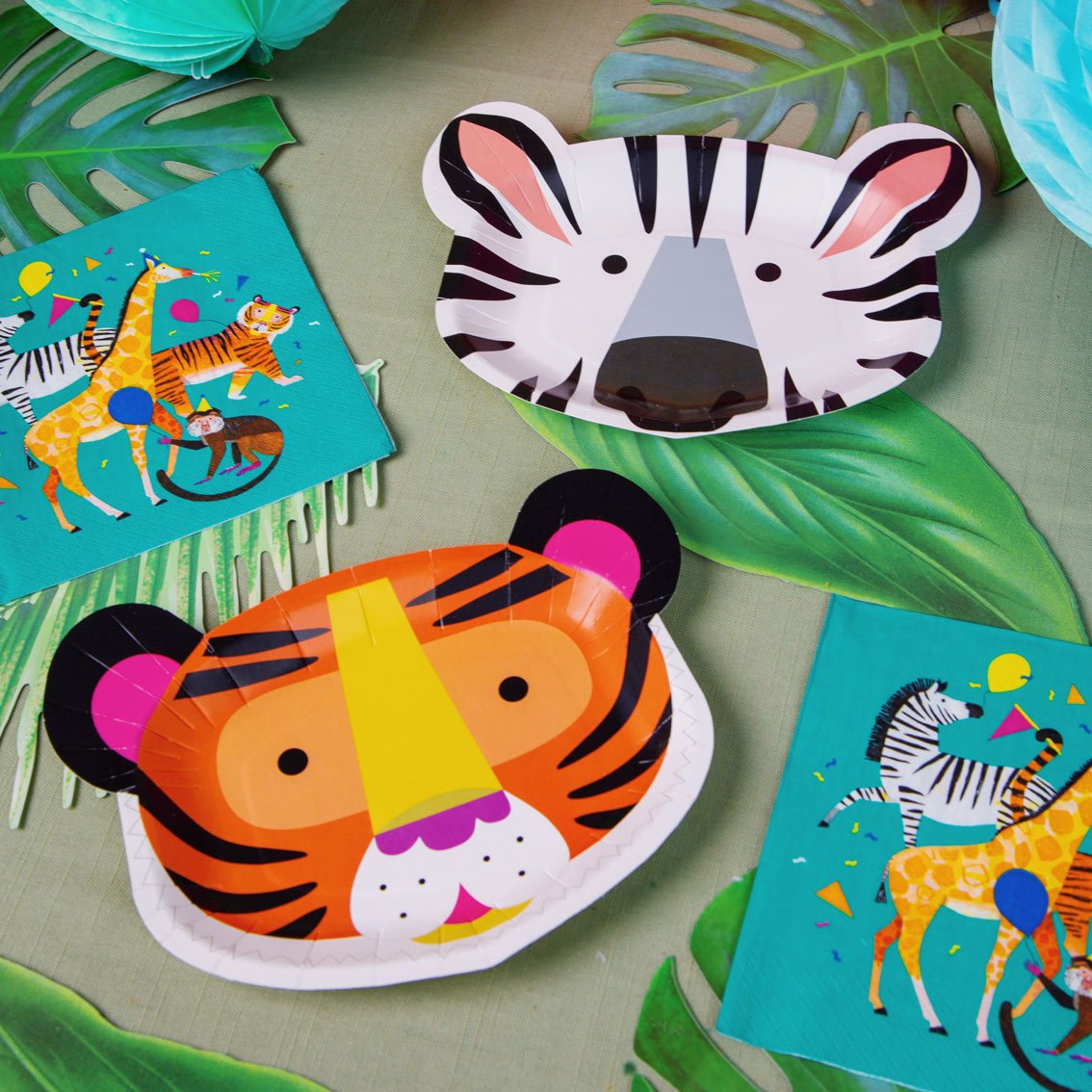 Safari Party Animal Shaped Plates - Stesha Party