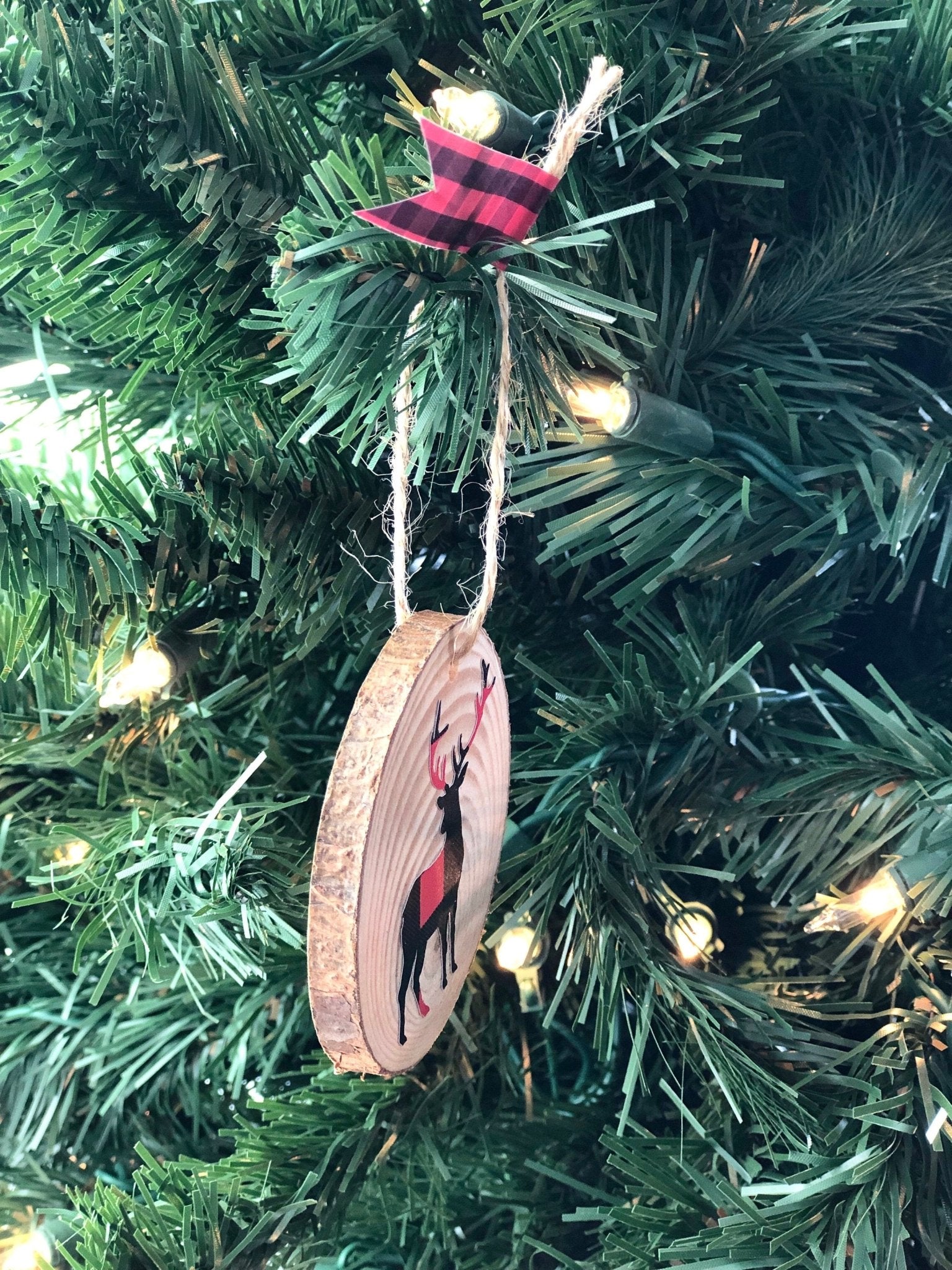 Wood Slice Buffalo Plaid Deer Ornament - Stesha Party